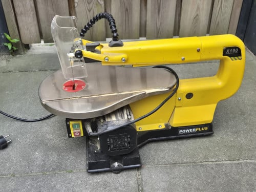 Figuurzaagmachine