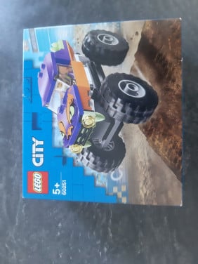 Lego city nr 60251