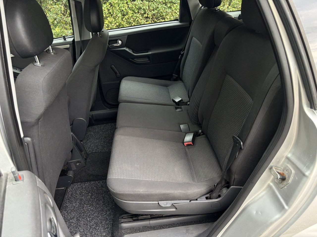 Opel Meriva - 1.6 Benzine - 105PK - Met trekhaak