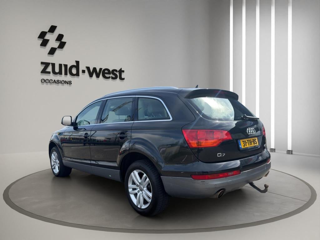 Audi Q7 3.0 tdi quattro pro line+ 5+2