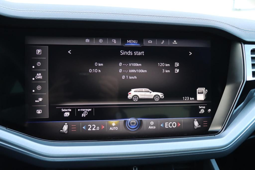 Volkswagen Touareg 3.0 tsi ehybrid 4motion elegance black style 380pk tiptr