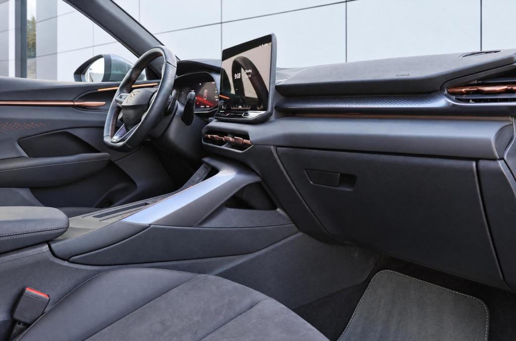 Cupra Terramar 1.5 tsi e-hybrid business