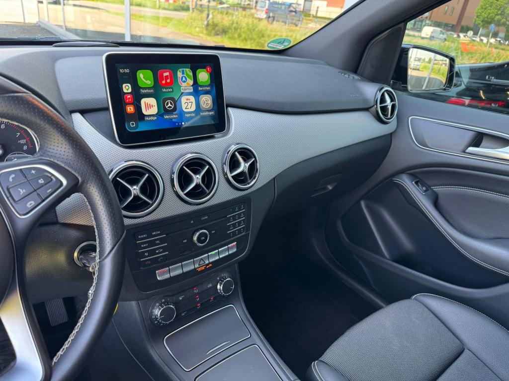Mercedes-Benz B-Klasse 180 urban automaat , apple-carplay , led
