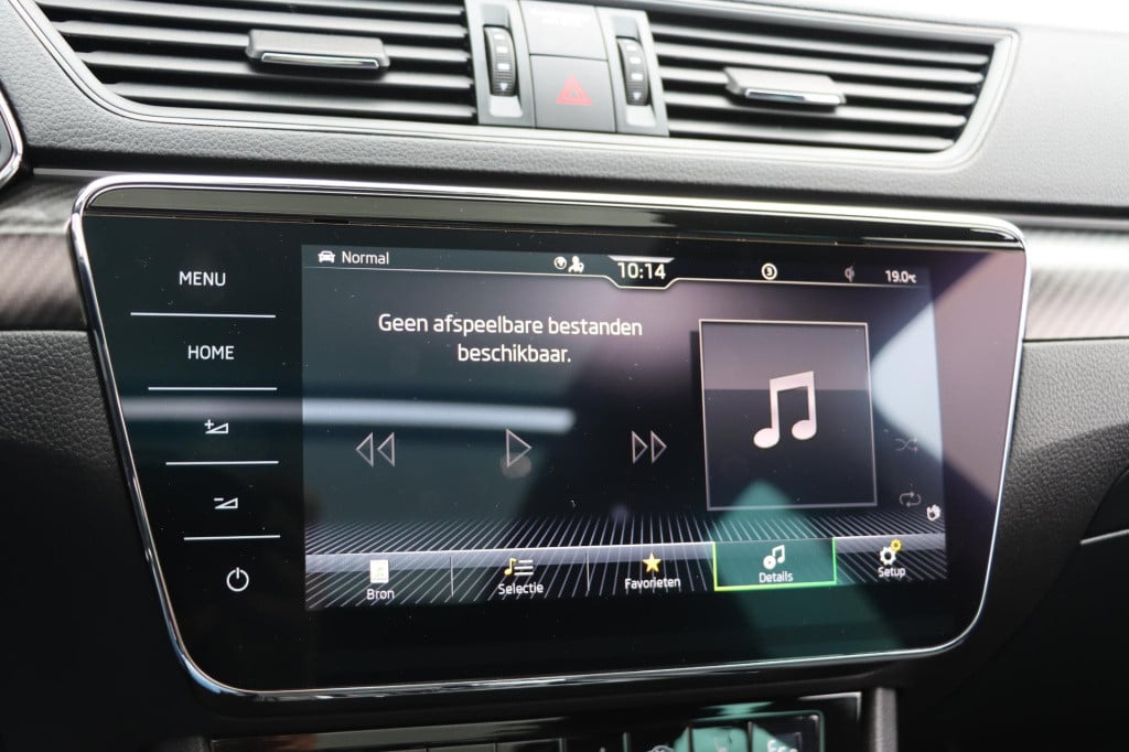 Skoda Superb combi 1.4 tsi iv sportline business 218pk dsg6