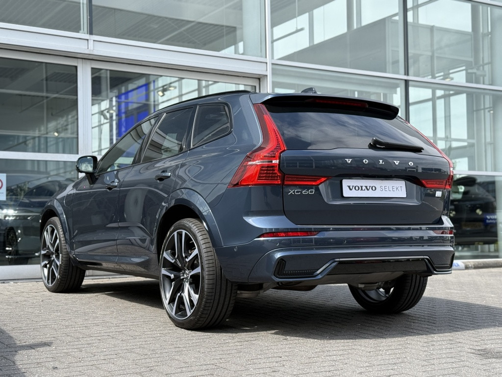 Volvo XC60 t8 455pk recharge ultra dark| full options ! luchtvering b&w sou