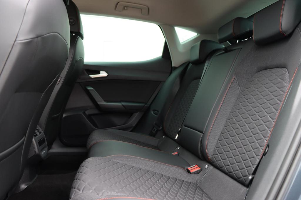 Seat Leon 1.4 tsi ehybrid phev fr business intense 204pk dsg6