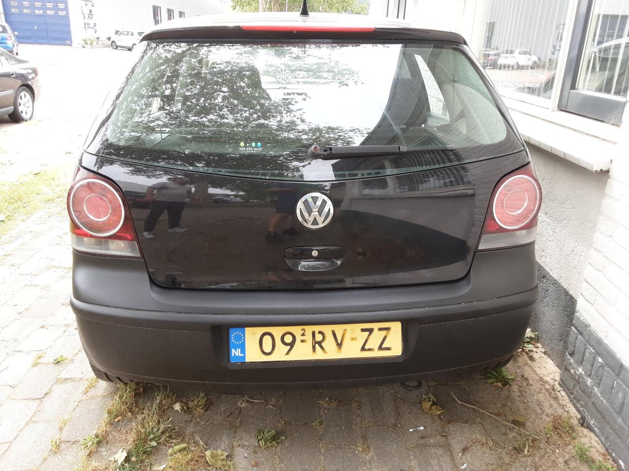 Volkswagen Polo 1.4-16V Sportline