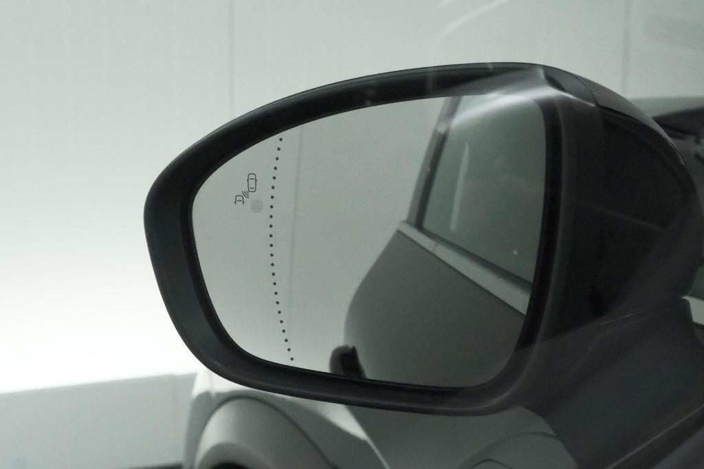 Renault Captur 1.6 e-tech full hybrid 145 techno | panoramadak | camera | a