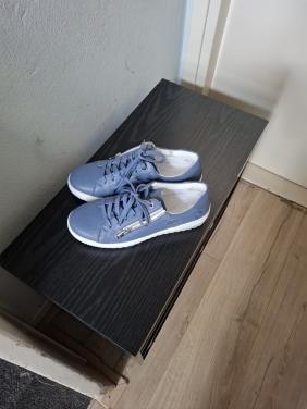 Nieuwe dames schoenen maat 39