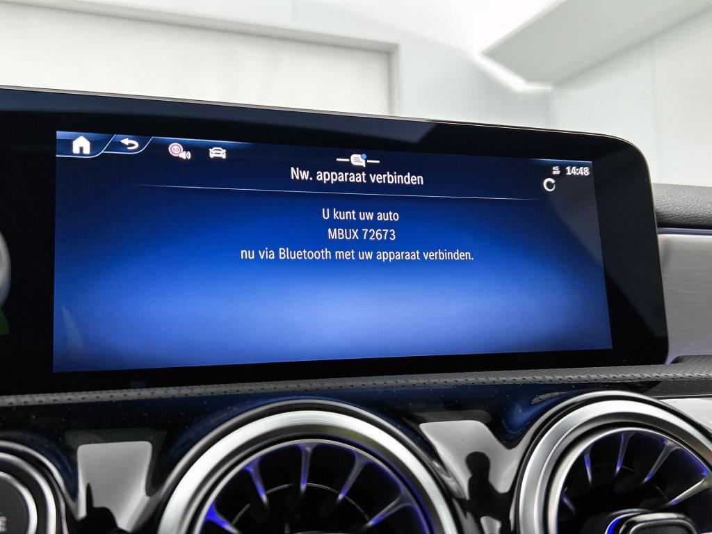 Mercedes-Benz A-Klasse 250 e business solution amg | amg line plus pakket |