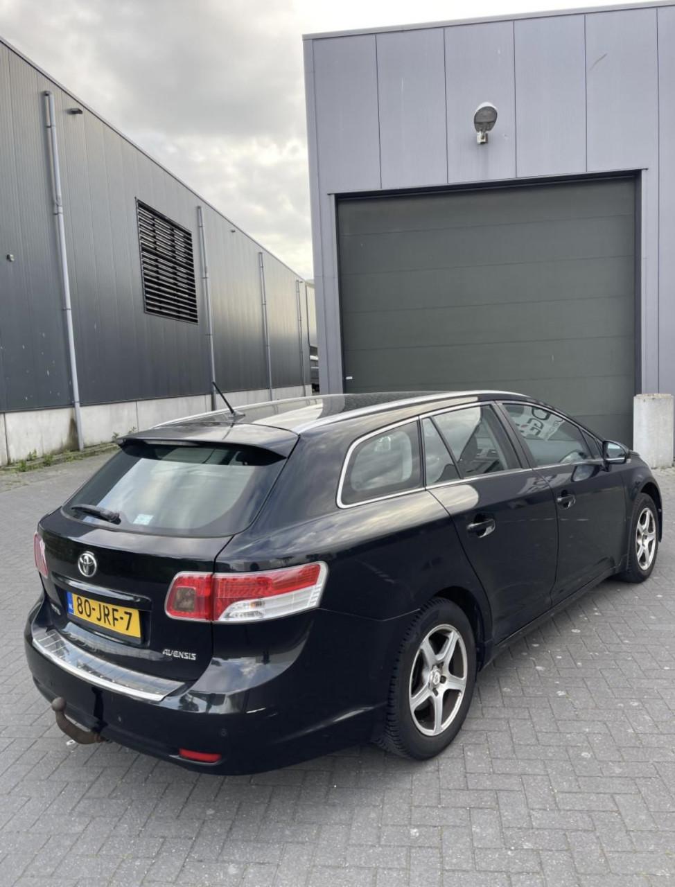 Toyota Avensis 1.8 Vvt-i Wagon 2009 Zwart | NAP | NIEUWE APK!
