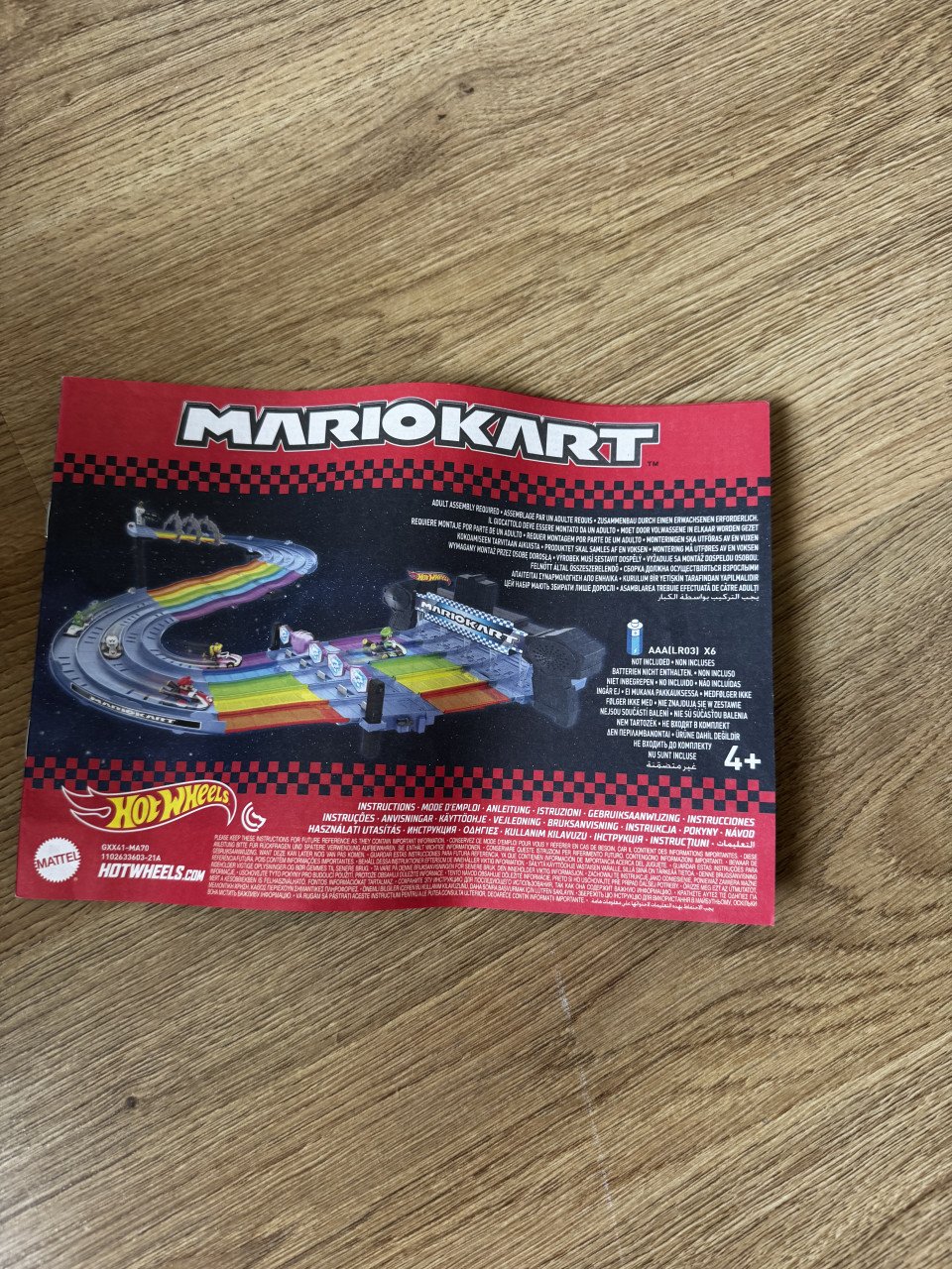 Hot wheels Mario kart regenboogbaan
