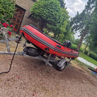 Boot met trailer