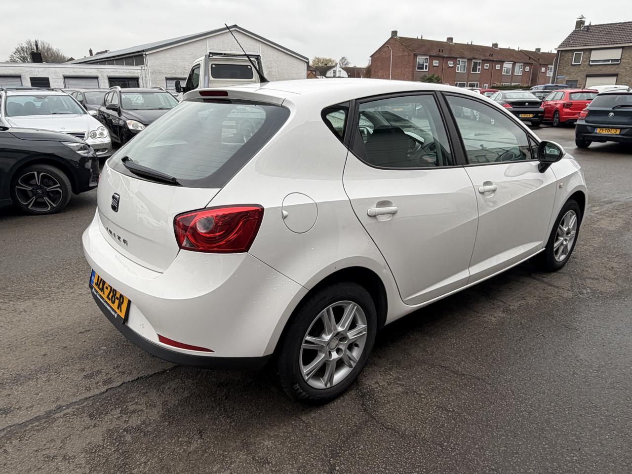 Seat Ibiza 1.4i 5 deurs AIRCO ! ! !