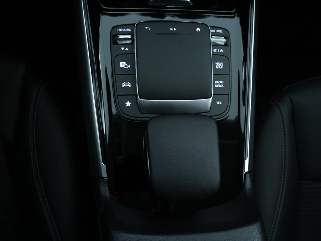 Mercedes-Benz Gla-klasse 250 e plug-in hybride | trekhaak | apple carplay/a