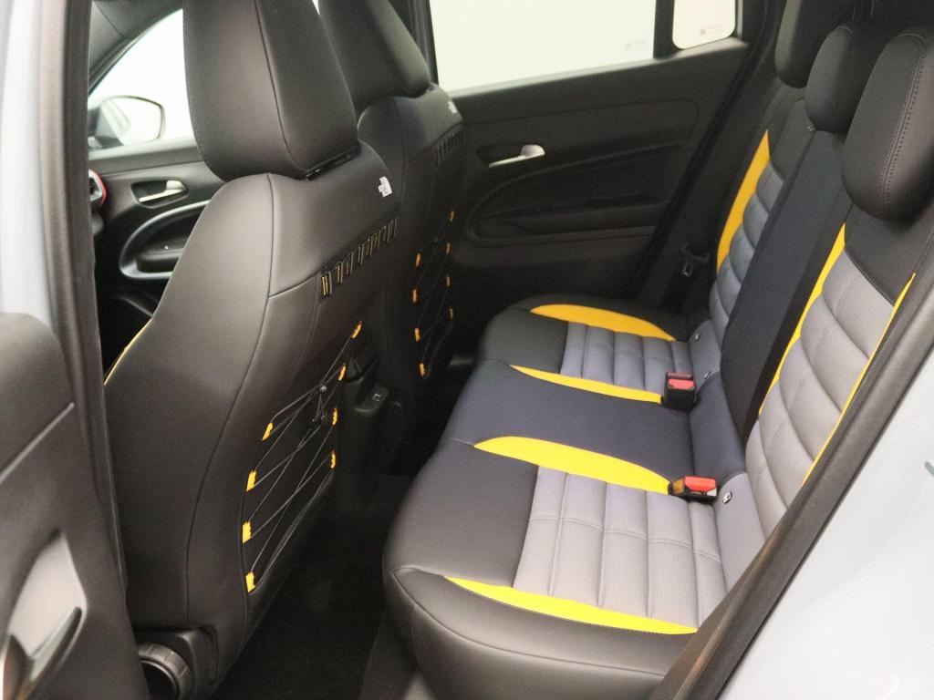 Jeep Avenger 1.2t 4xe the north face || van mossel voordeel || tot 8 jaar g