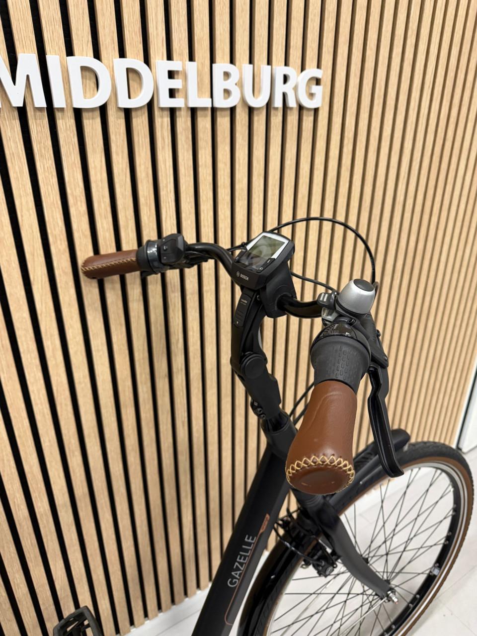 Gazelle Orange C8 Bosch Active Line Plus 500Wh 46CM