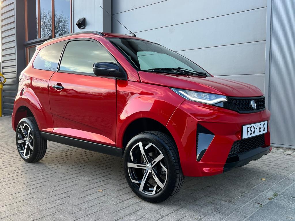 Aixam Crossover brommobiel met stuurbekrachtiging