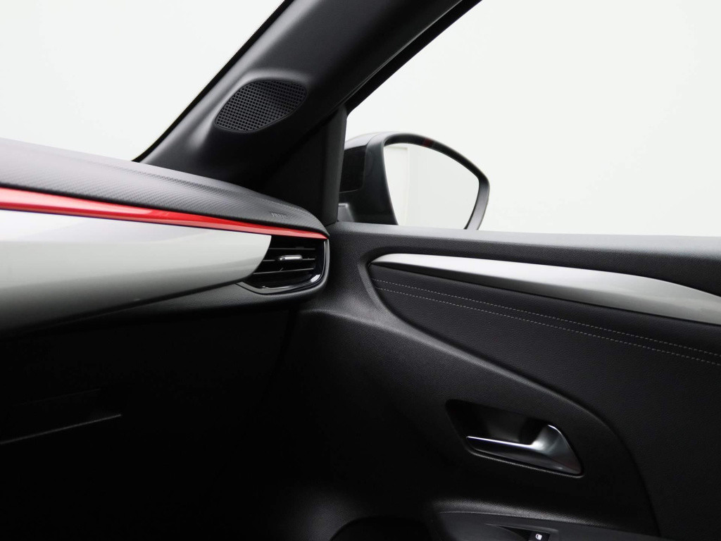 Opel Corsa 1.2 level 4 | navigatie | apple carplay / android auto | airco |