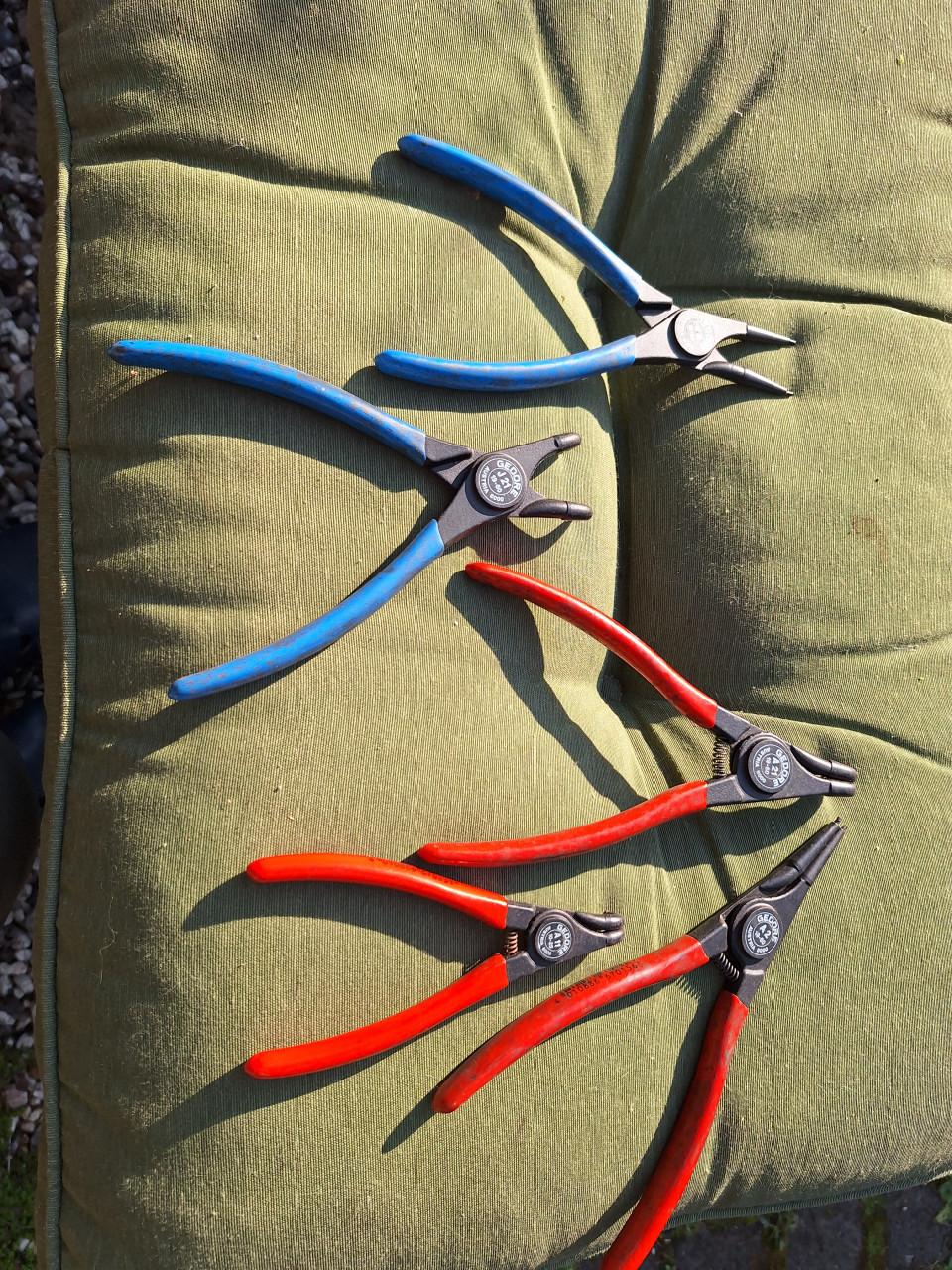 Gedore segerveerringtangen