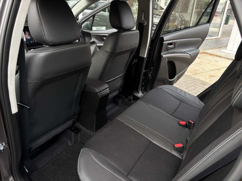 Suzuki Sx4 S-cross style 1.4 boosterjet smart hybrid