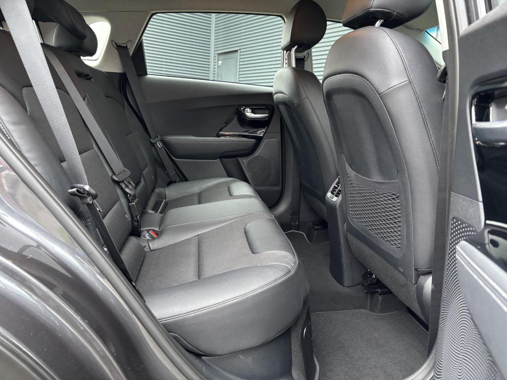 Kia Niro 1.6 gdi hybrid dynamicline nl-auto incl. trekhaak!