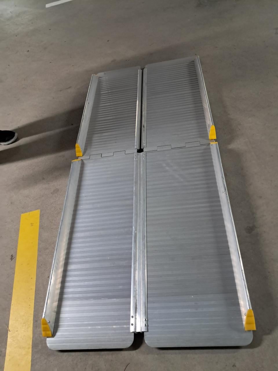 Datona aluminiumrijplaat extra breed voor oa. scootmobiel