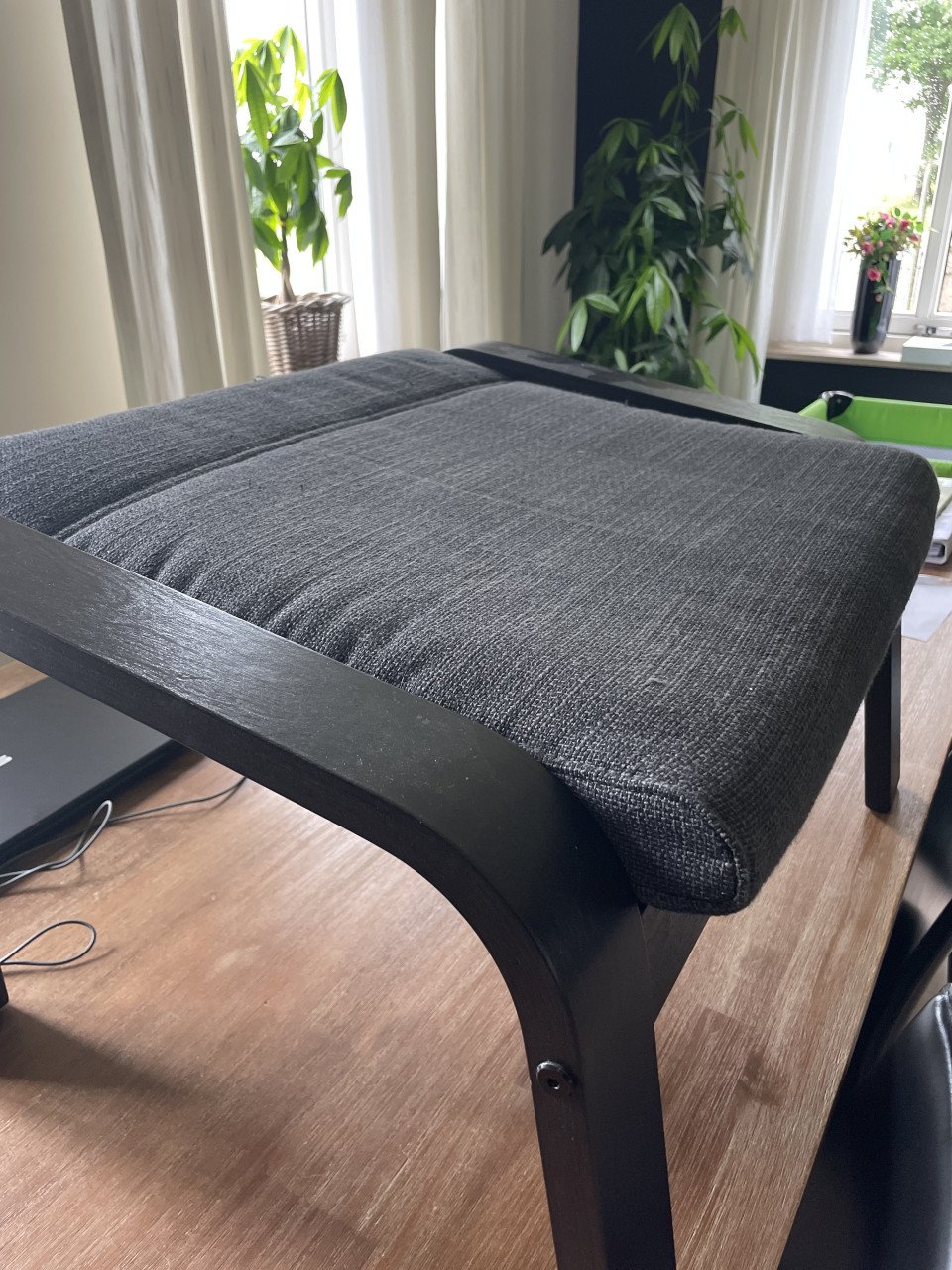 ZETEL POÄNG ANTRACIET 2x IKEA zetel antraciet met voetenbank
