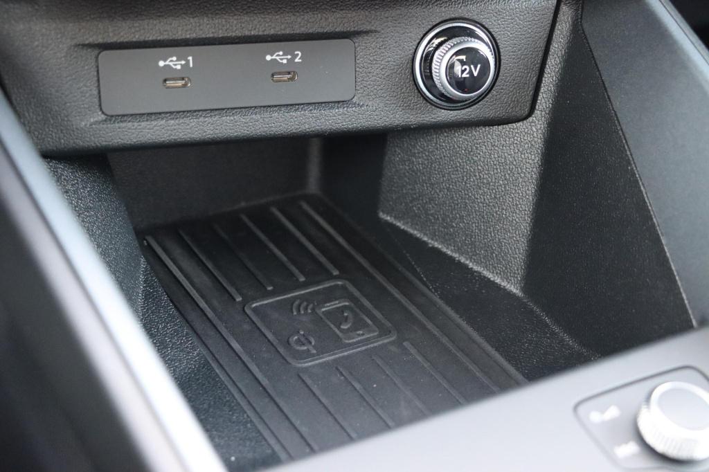 Audi A1 Sportback 30 tfsi s edition 115pk | carplay | sensoren