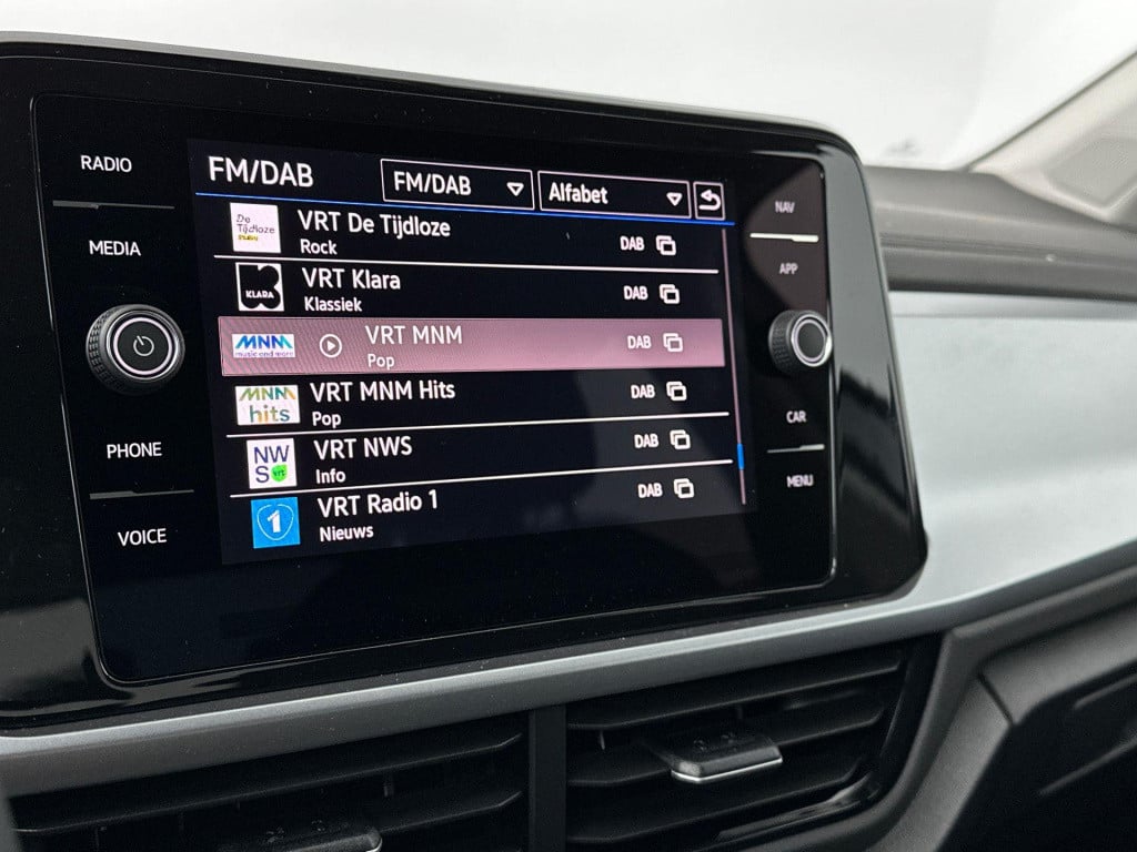 Volkswagen T-roc 1.0 tsi oranje edition