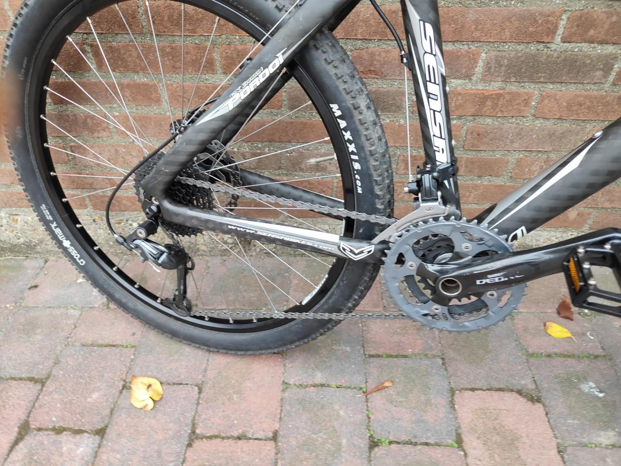 Sensa mountainbike Carbon zeer lichte fiets deore Rock Shox