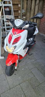 Yamaha Aerox 2t 2013 50cc watergekoeld