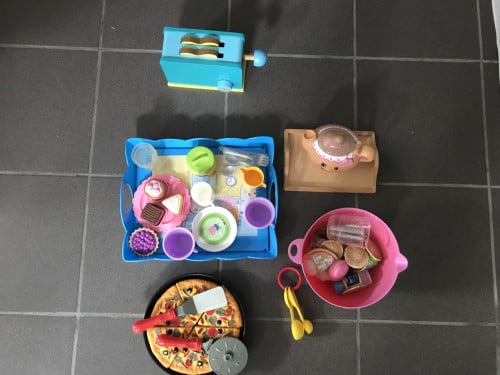 Spulletjes voor speelgoed keuken