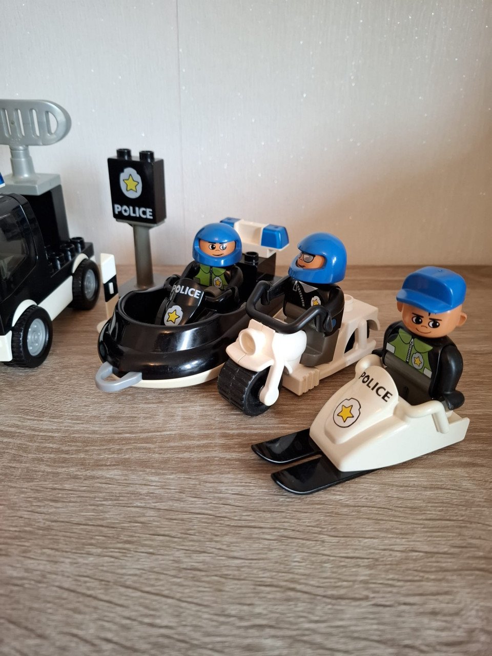 Duplo politie set IS GERESERVEERD