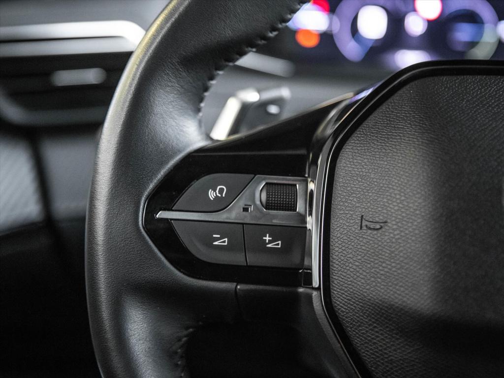 Peugeot 2008 1.2 hybrid 145pk e-dcs6 allure