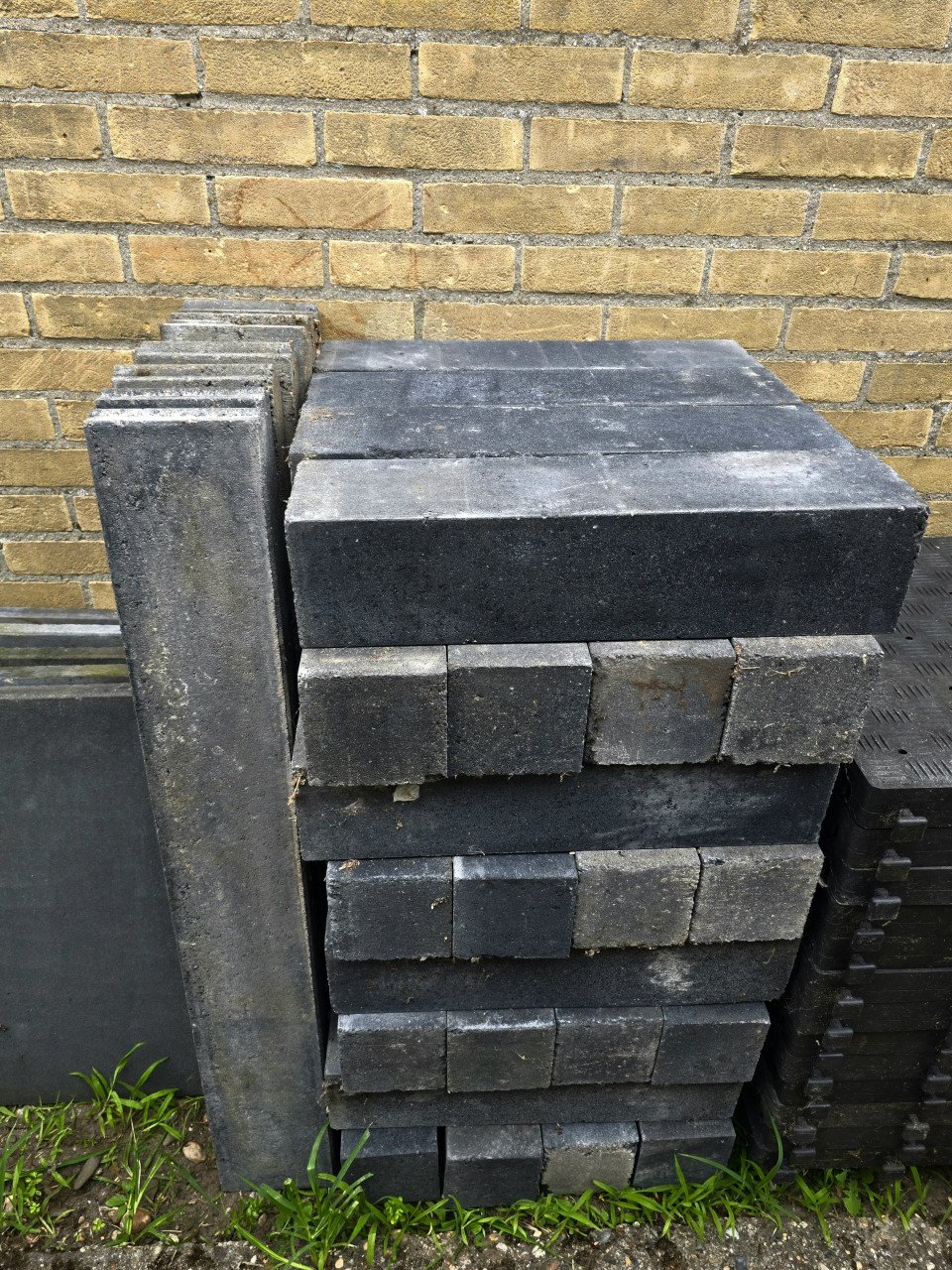 Terrastegels stapelblokken opsluitband **gratis ophalen**