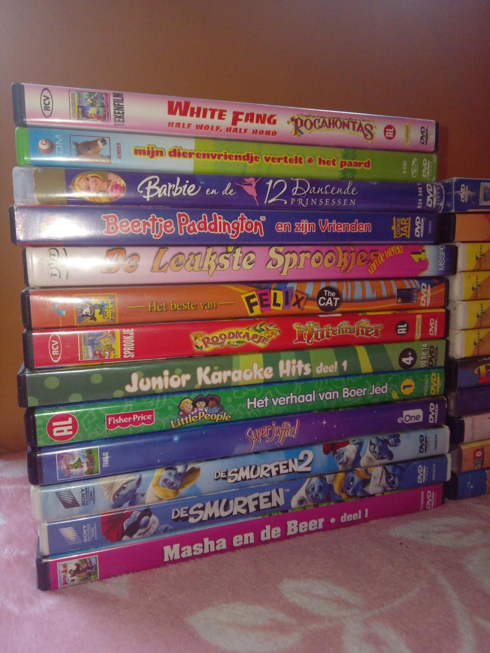 Kinder dvd's, 26 stuks voor 10,-