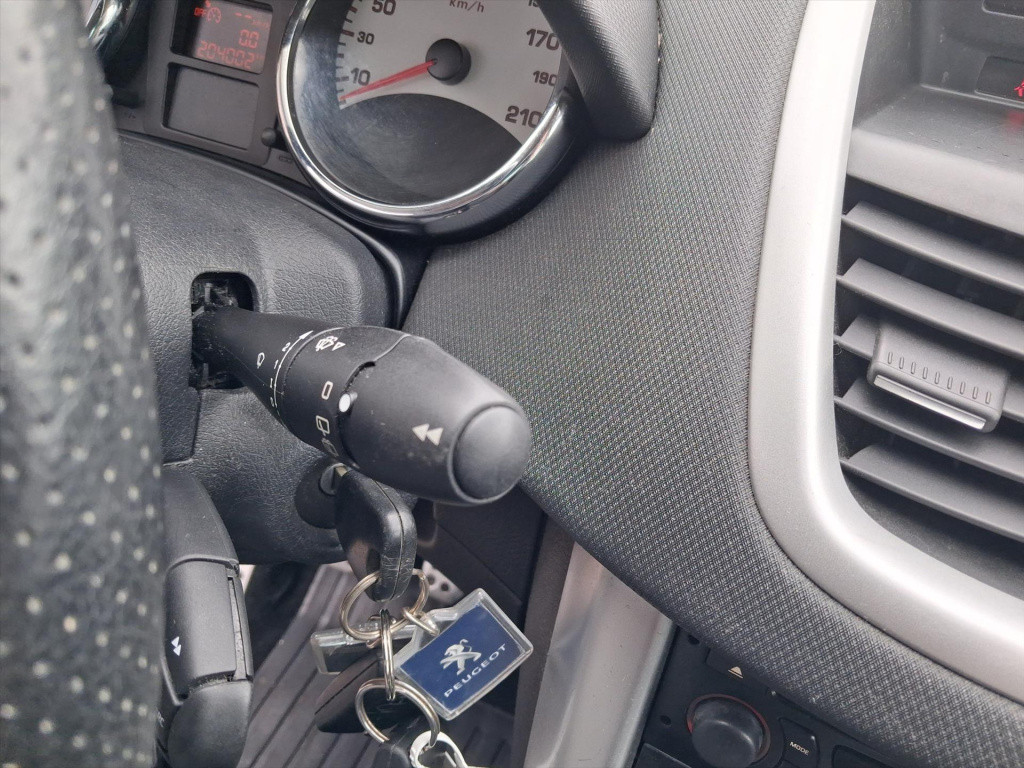 Peugeot 207 sportium 1.6 vti 120pk trekhaak | cruise control | airco | blue