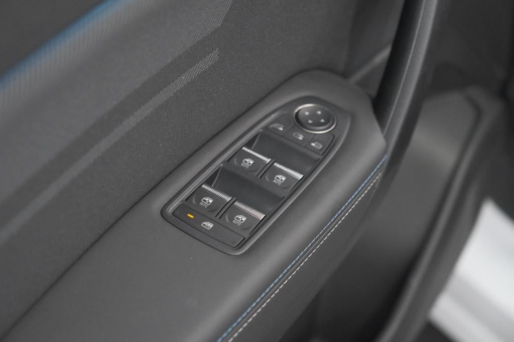 Renault Captur 1.8 e-tech full hybrid 160 esprit alpine | 360 camera | dode