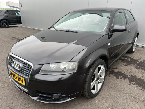 Audi A3 1.8 TFSI Attraction Pro Line Business