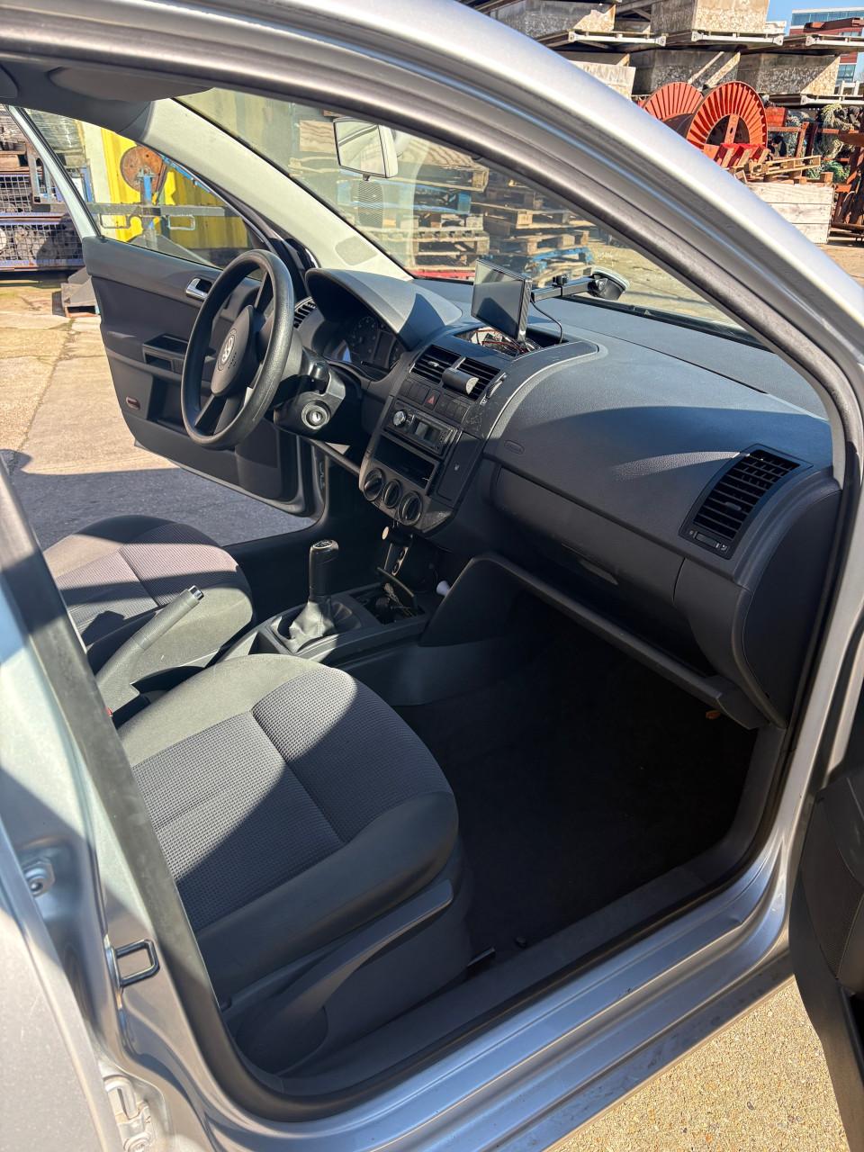 5-deurs Volkswagen Polo 1.2 - 2004 - Grijs