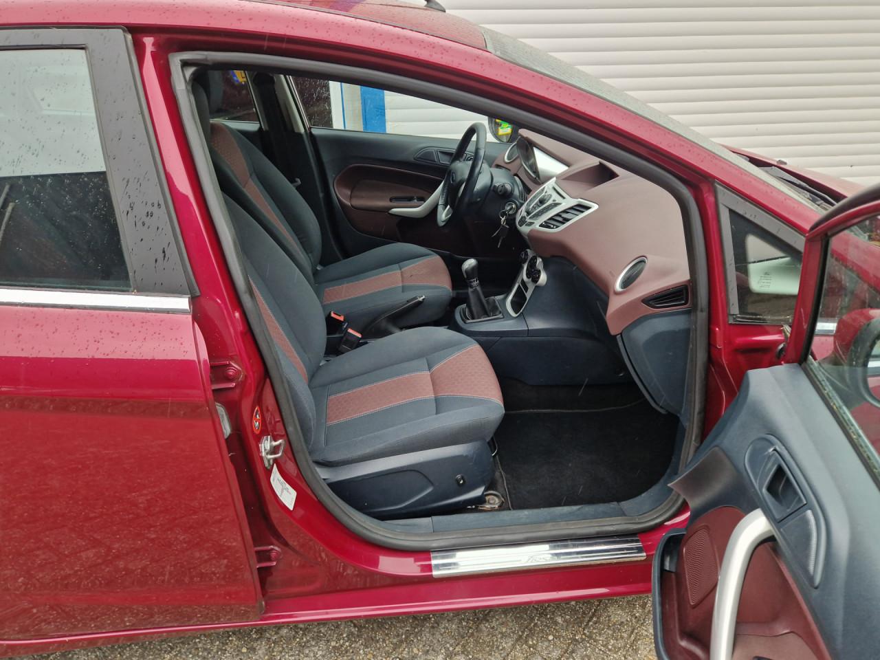 Ford Fiesta 1.6 Ghia