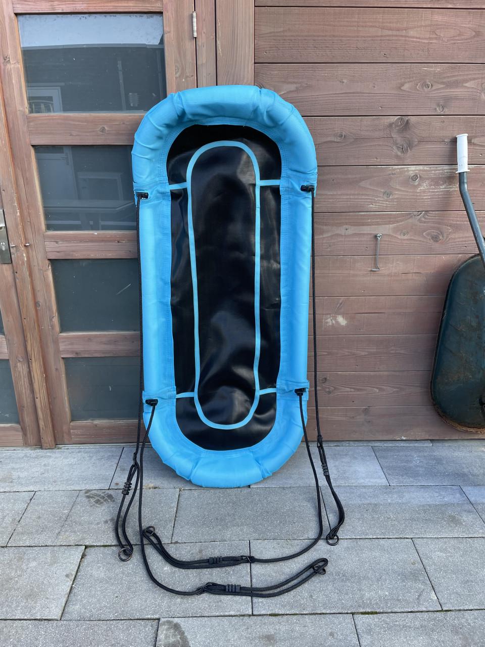 Nestschommel / schommelboot