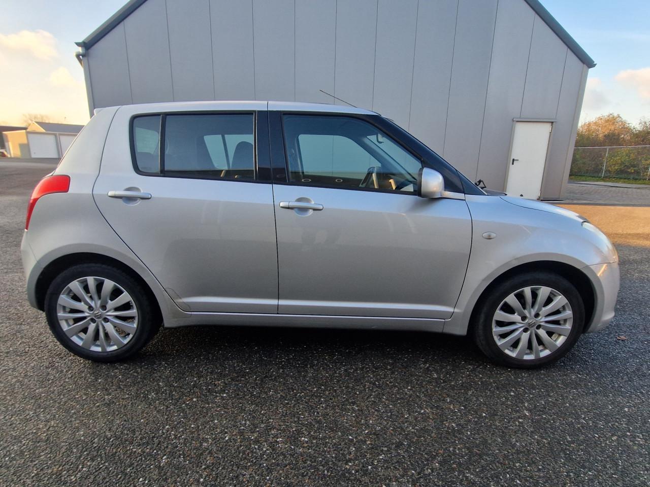 Suzuki Swift 1.3 Comfort