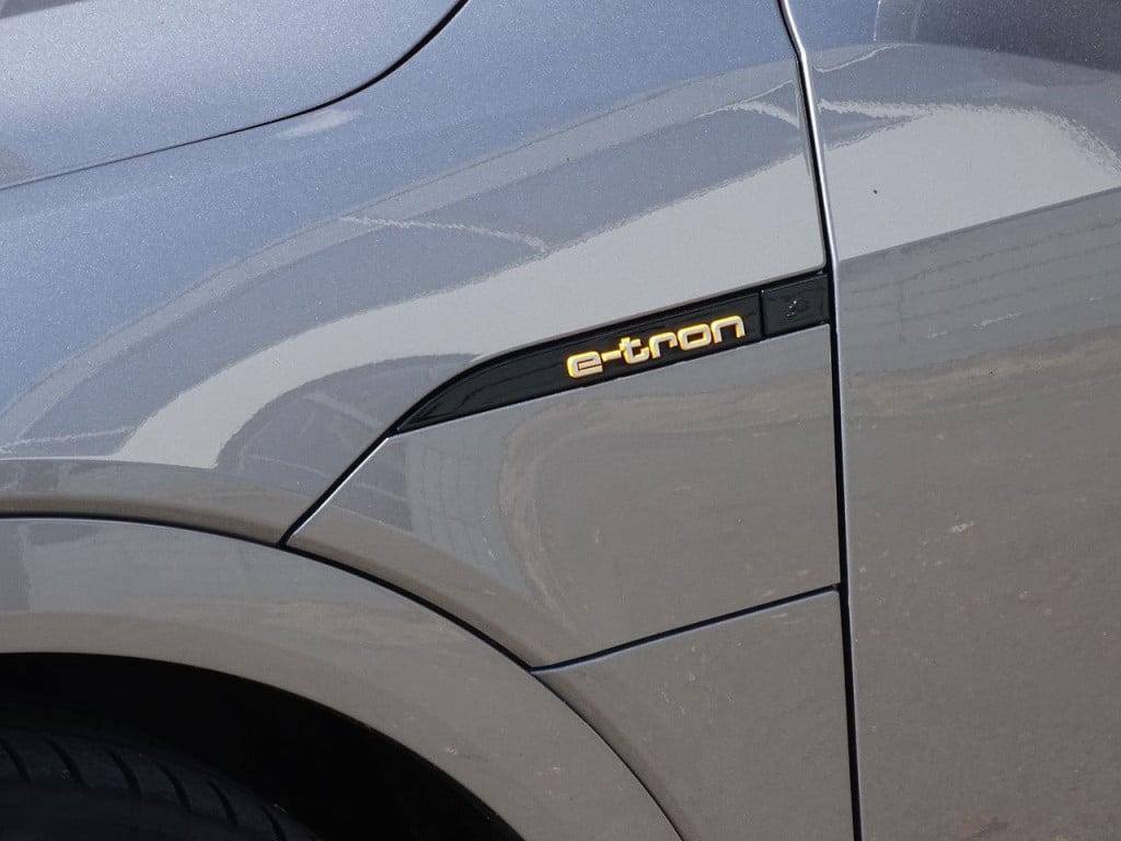Audi E-tron e-tron 50 quattro launch edition plus 71 kwh 313pk