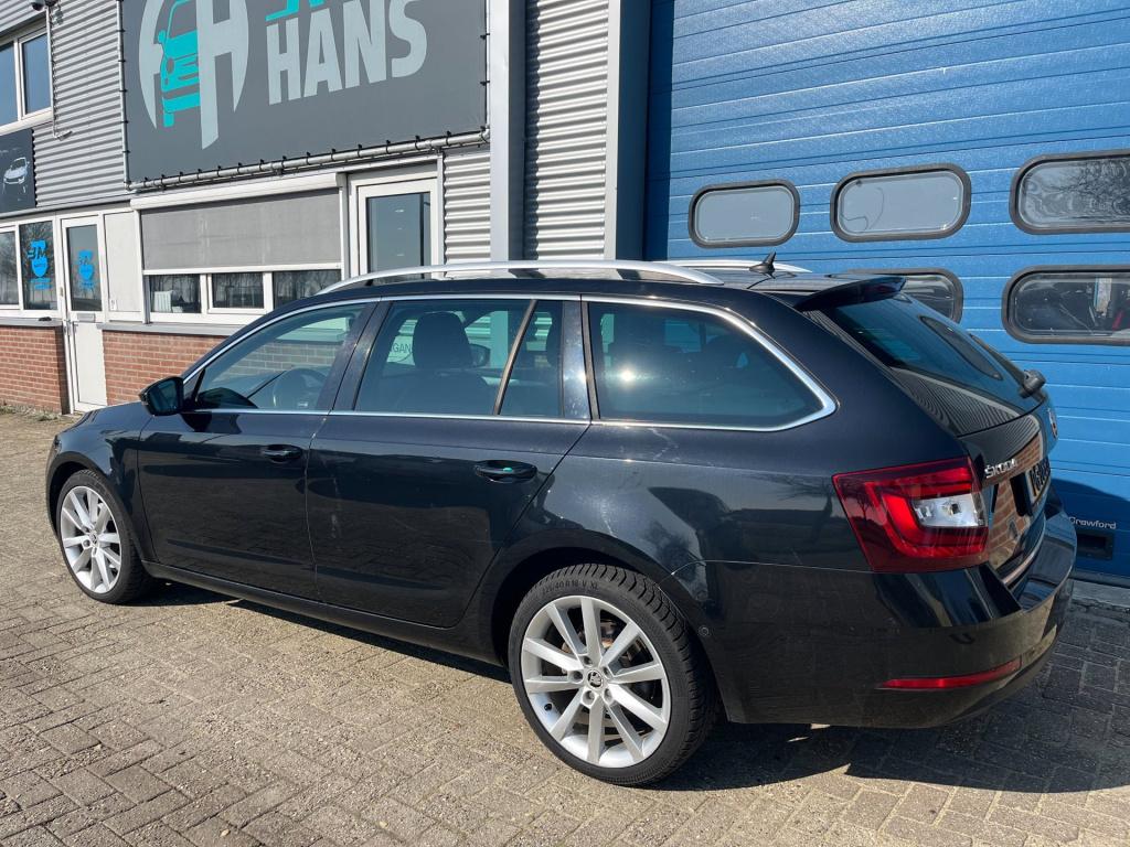 Skoda Octavia combi 1.8 tsi greentech style business | btw | orig. nl | car