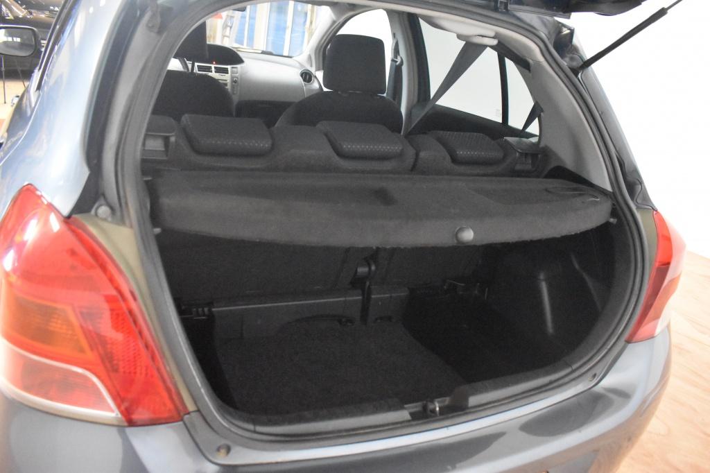 Toyota Yaris 1.3 vvti dynamic