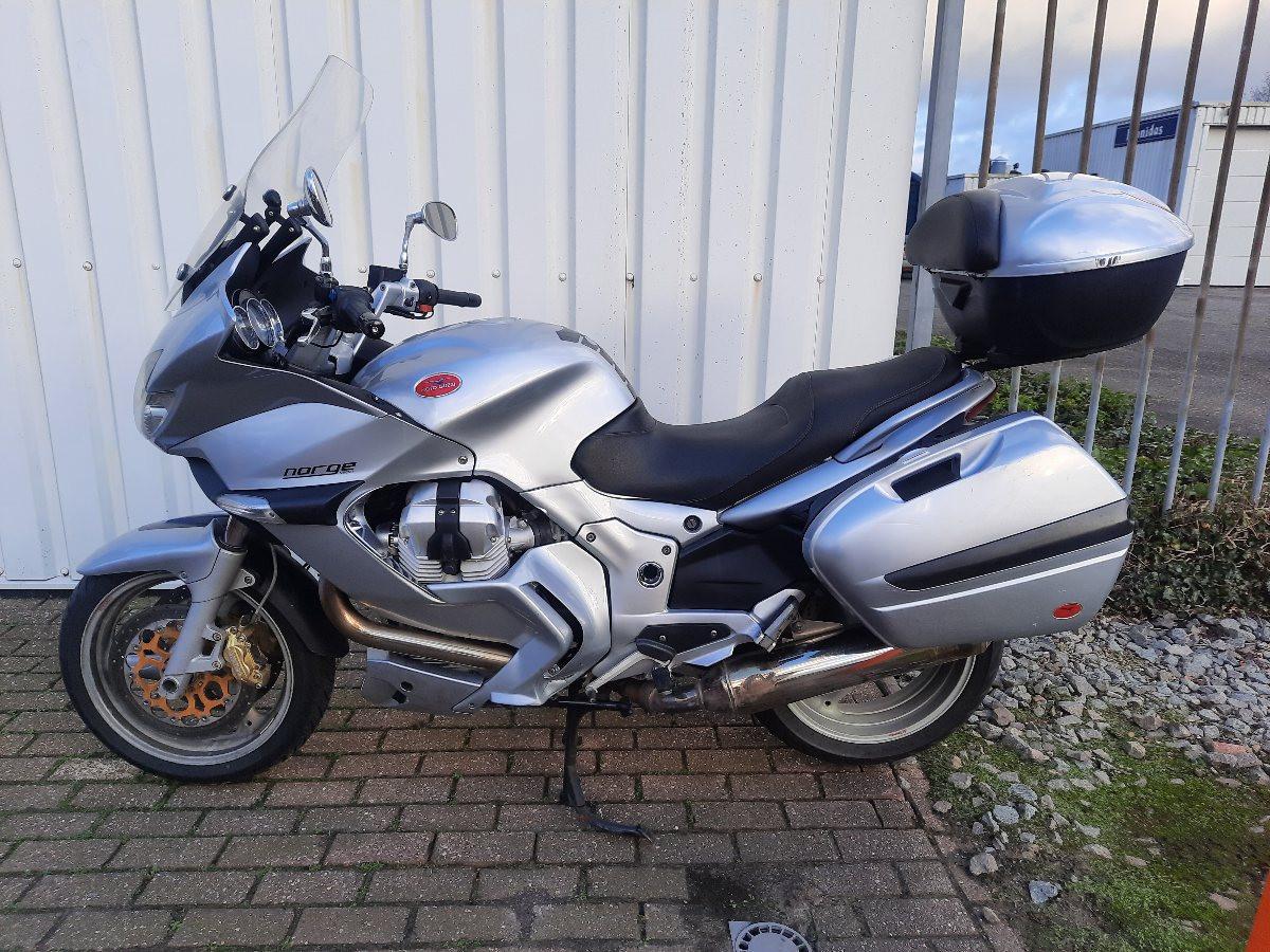 Moto Guzzi Norge 1200 GTL uit 2010, flinke toermotor
