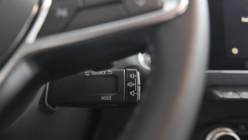 Renault Captur mild hybrid 140 edc techno | 360 camera | 9.3 inch grootsche