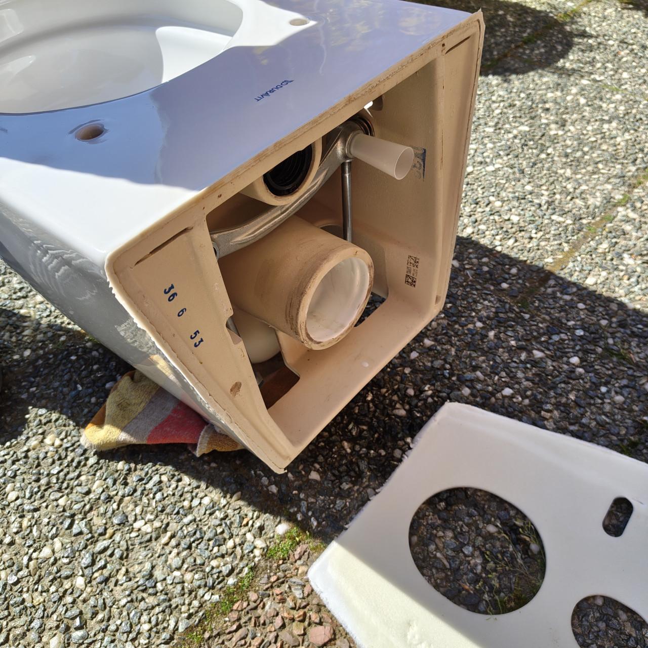 Duravit Me by Starck hangtoilet, diepspoel en rimless.